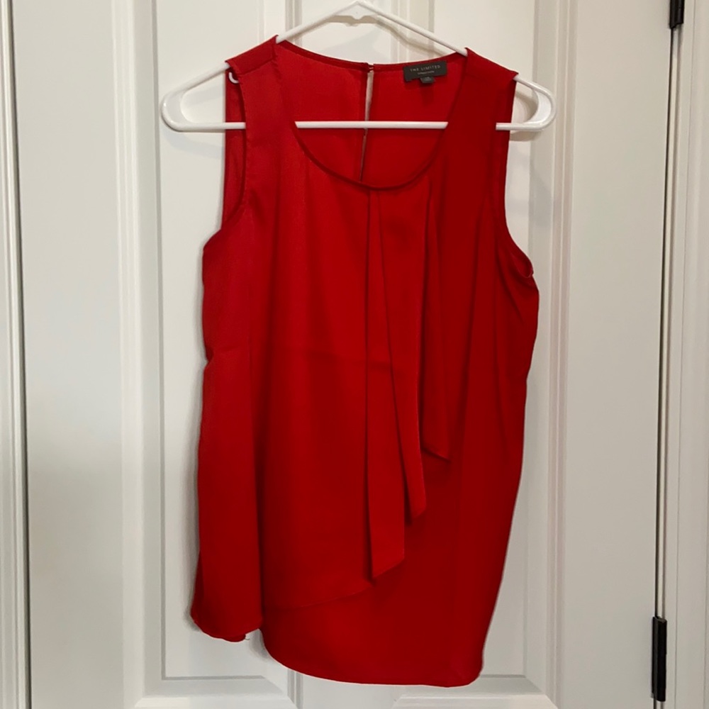 The Limited Collection red sleeveless blouse